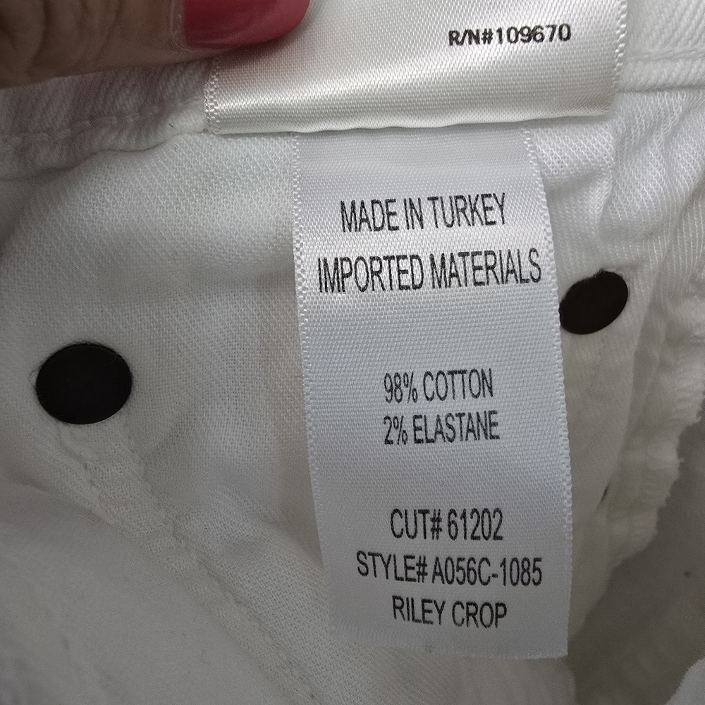 Agolde Riley Crop Jeans in white Flawed high-rise straight leg some stretch - Picture 11 of 13